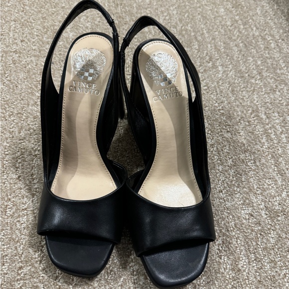 Vince Camuto Women Slingback Heel Shoes !!! - Picture 1 of 3
